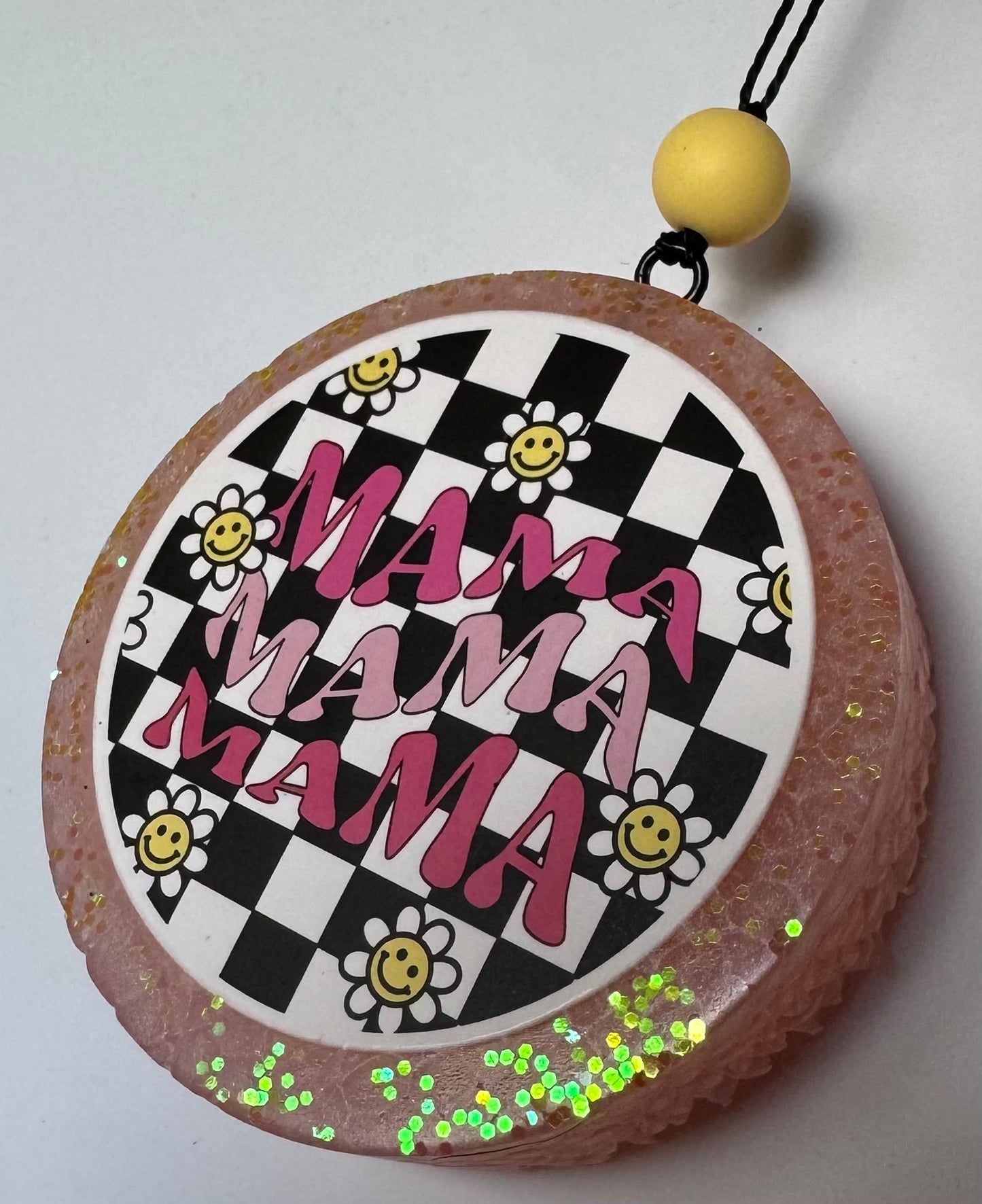 Checkered Smiley Mama | Tiki Beach